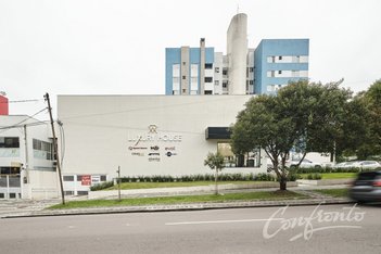 business em Iguaçu, Água Verde - Curitiba - PR