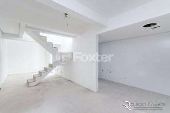 apartment em Rua Barão de Teffe, Menino Deus - Porto Alegre - RS