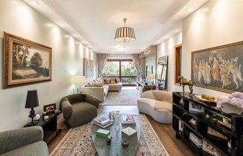 apartment em Professor Cristiano Fischer, Jardim Botânico - Porto Alegre - RS