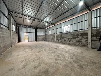 industrial em Rua Doutor Antônio Costa Santos, Planaltina - Passo Fundo - RS