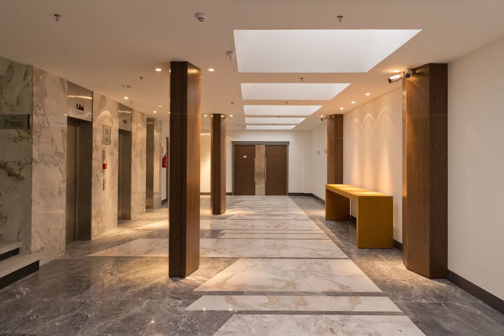 032_hall.jpg