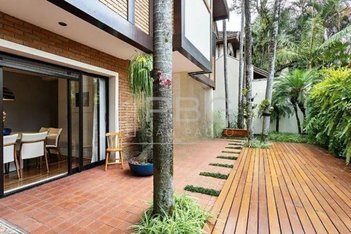 house em Rua José Gambarini, Jardim Cordeiro - São Paulo - SP