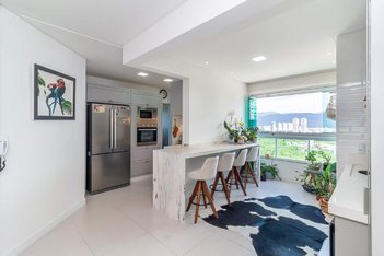 apartment em Rua 302, Meia Praia - Itapema - SC