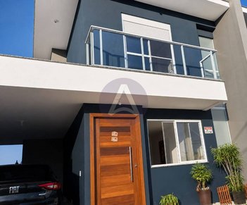 house em Rua Arco-Íris, Carianos - Florianópolis - SC