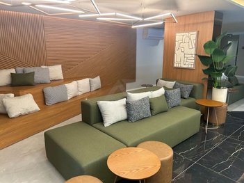 apartment em Avenida João Wallig, Passo da Areia - Porto Alegre - RS