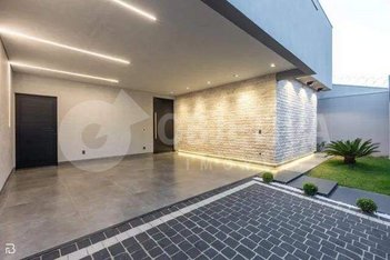 house em Rua Austin, Novo Mundo - Uberlândia - MG