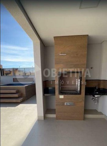 apartment em Rua Izaú Rangel de Mendonça, Santa Mônica - Uberlândia - MG