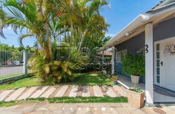 house em Rua Riachuelo, Niterói - Canoas - RS