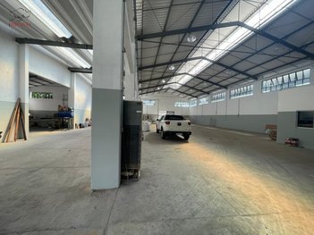 industrial em Avenida Guilherme Fongaro, Parque Ipê - São Paulo - SP