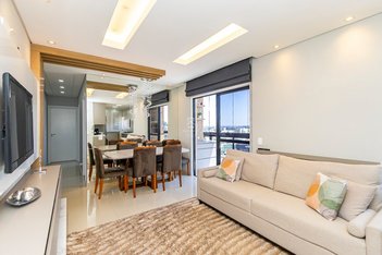 apartment em Rua Pedro Martins Follador, Três Marias - São José dos Pinhais - PR