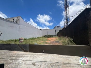 land_lot em Rua Marcos Augusto Genovez Serra, Vila Regina - Bauru - SP
