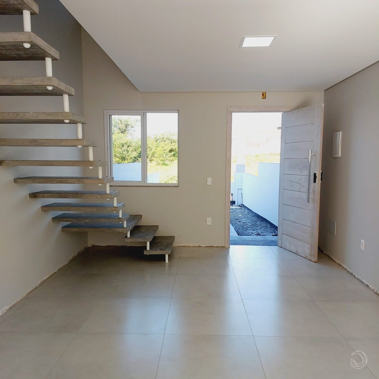 3-sobrado-com-2-suites-em-areias-sao-jose