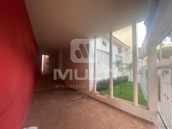 house em Avenida Getúlio Vargas, Daniel Fonseca - Uberlândia - MG