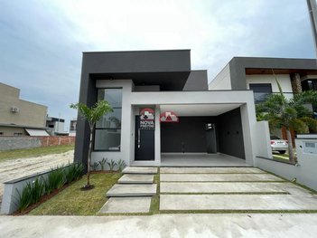 house em Rua Padre Eugênio, Jardim Jacinto - Jacareí - SP