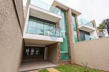 house em Rua Hermenegildo de Lara, Abranches - Curitiba - PR