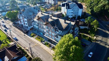 apartment em Rua Emilio Leobet, Avenida Central - Gramado - RS