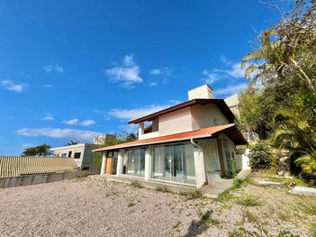 house em Rua Altamiro Pereira de Lima, Praia de Fora - Palhoça - SC