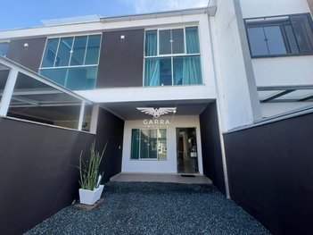 house em Rua Rio de Janeiro, Centro - Balneário Piçarras - SC