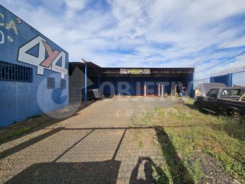 industrial em Avenida Nova York, Novo Mundo - Uberlândia - MG