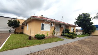 house em Rua Riachuelo, Tamandaré - Esteio - RS