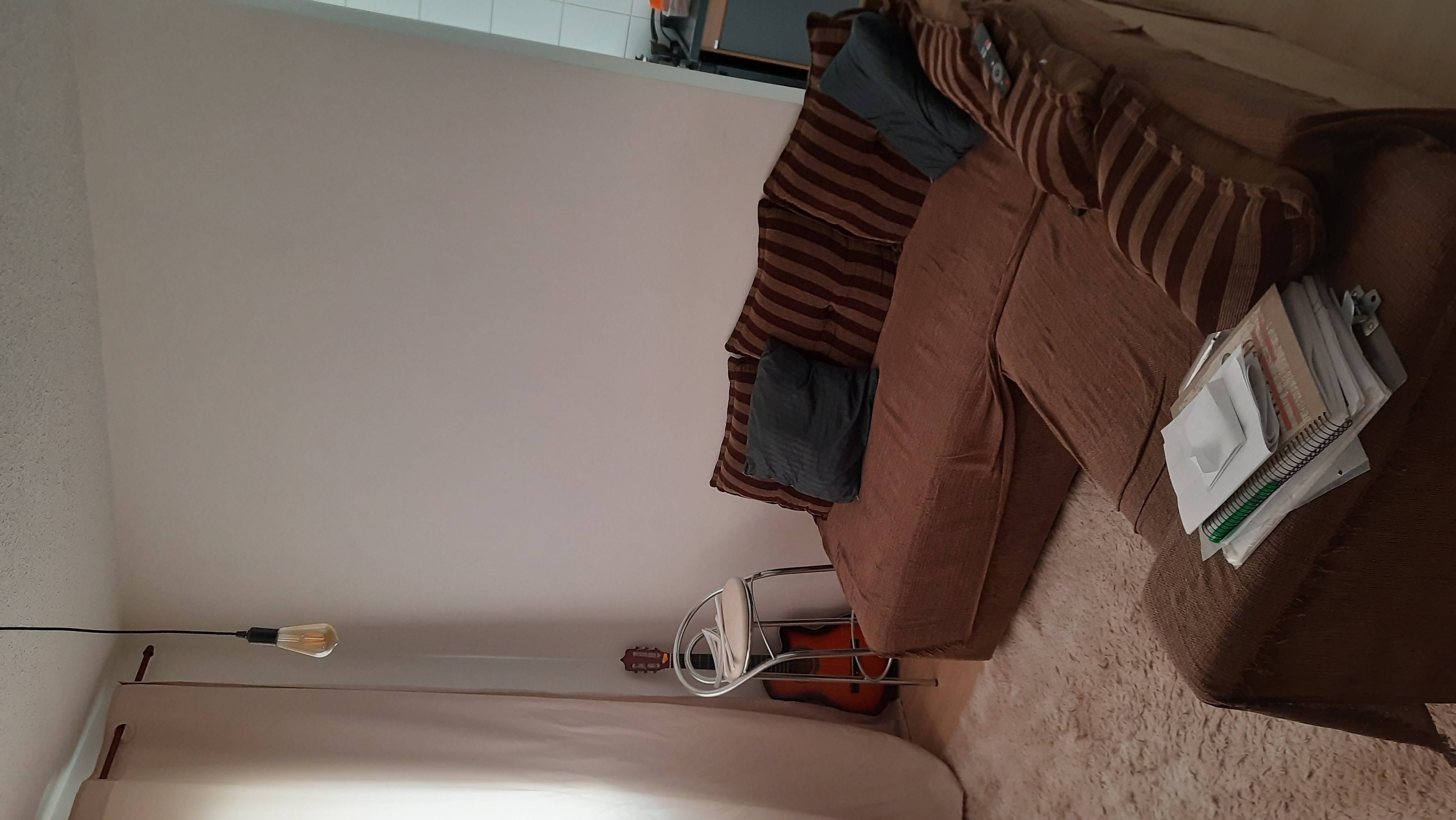 img0