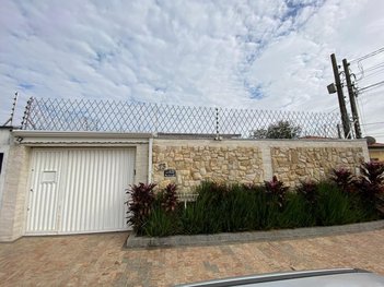 house em Rua Antônio Rosique Garcia, Jardim Aeronave de Viracopos - Campinas - SP