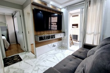 apartment em Rua Cavadas, Vila São João - Guarulhos - SP