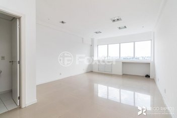 office em Avenida Ipiranga, Jardim Carvalho - Porto Alegre - RS