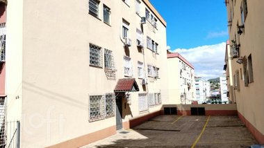 apartment em Rua Doutor Aron Menda, Jardim Leopoldina - Porto Alegre - RS