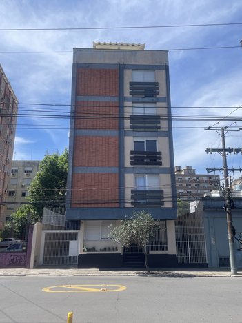 apartment em Rua Washington Luiz, Centro Histórico - Porto Alegre - RS