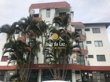apartment em Mario Lacombe, Canasvieiras - Florianópolis - SC