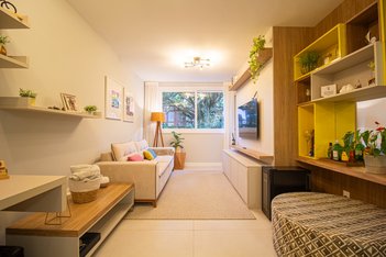 apartment em Alameda Emílio de Menezes, Três Figueiras - Porto Alegre - RS