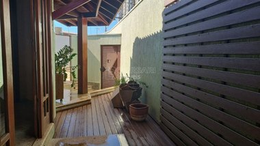 house em Avenida Antonio Bento Chiossi, Jardim Botânico - Araraquara - SP