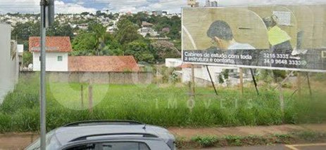 land_lot em Avenida Uirapuru, Cidade Jardim - Uberlândia - MG