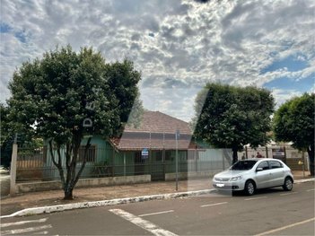 house em Rua Xavier da Silva, Doutor Camargo - Doutor Camargo - PR