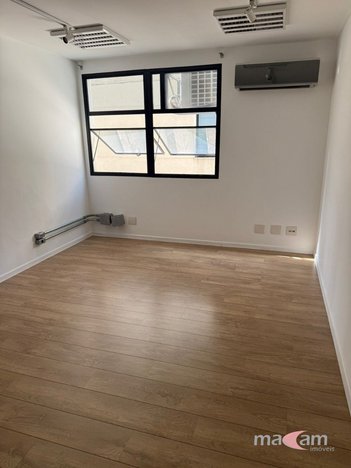 office em Avenida Rouxinol, Indianópolis - São Paulo - SP