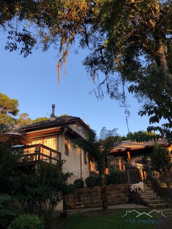 house em Rua Vendelino José de Alcântara, Vila Suíça - Canela - RS