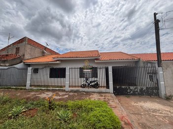 house em Rua Rio Itapemirim, Conjunto Residencial Branca Vieira - Maringá - PR