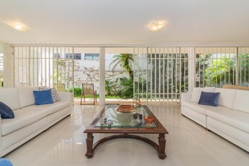 house em Rua Heitor de Morais, Pacaembu - São Paulo - SP