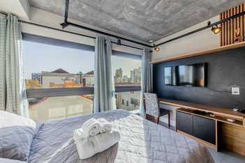 apartment em Rua Curvelo, Petrópolis - Porto Alegre - RS