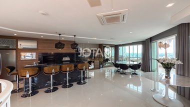 apartment em Rua Professor Pedro Viriato Parigot de Souza, Mossunguê - Curitiba - PR