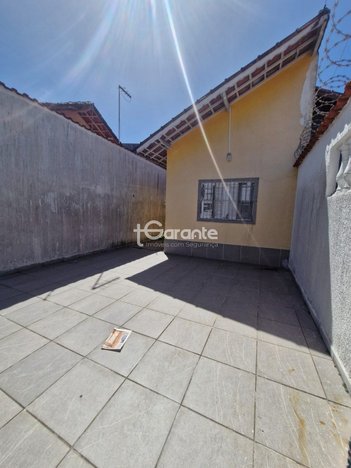 house em Rua Noemi Marche de Souza, Plataforma - Mongaguá - SP
