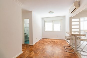 apartment em Rua Luzitana, Higienópolis - Porto Alegre - RS