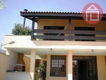 house em Rua Benjamim Arruda, Jardim do Lago - Bragança Paulista - SP