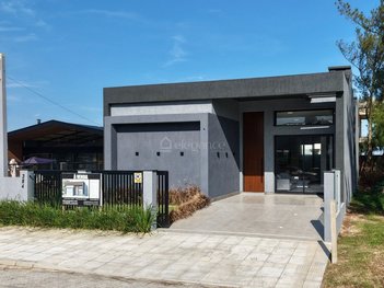 house em Rua Azaléias, Rainha do Mar - Xangri-Lá - RS