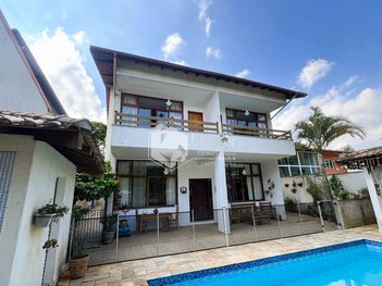 house em Rua Gustav Hains, Pinus Park - Cotia - SP