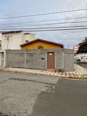 house em Rua Raposo Tavares, Vila Assis - Sorocaba - SP