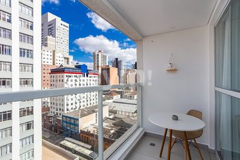 apartment em Rua Lourenço Pinto, Centro - Curitiba - PR