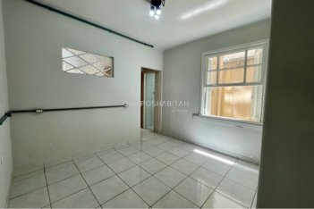 apartment em Rua Duque de Caxias, Centro Histórico - Porto Alegre - RS