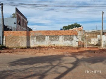 land_lot em Rua Irmã Maria Pinheiro Araújo, Boqueirão - Curitiba - PR